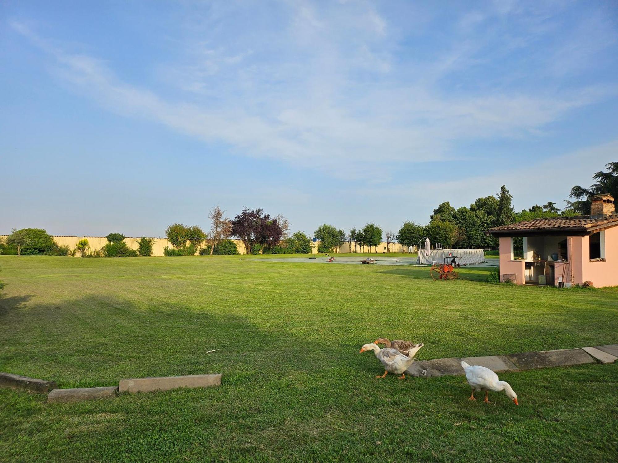 Bed and Breakfast Antico Borgo Di Liteggio Cologno al Serio Exterior foto